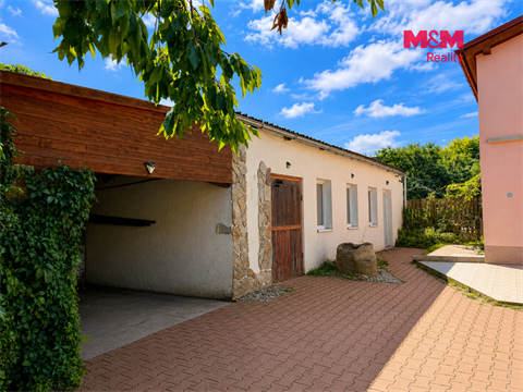 Prodej rodinného domu, 216 m² - 8