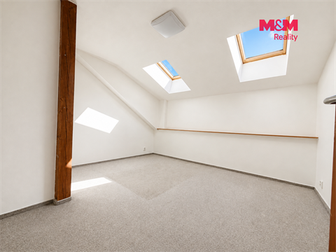 Prodej rodinného domu, 216 m² 24