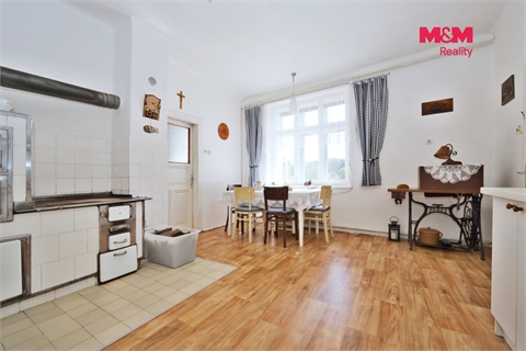 Prodej rodinného domu, 93 m² 2