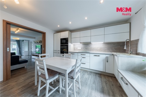 Prodej rodinného domu, 131 m² 24