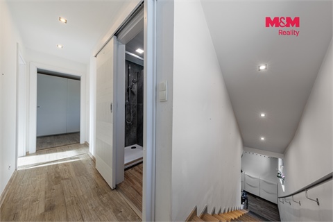 Prodej rodinného domu, 131 m² - 14