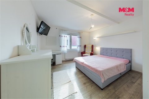 Prodej rodinného domu, 131 m² 10