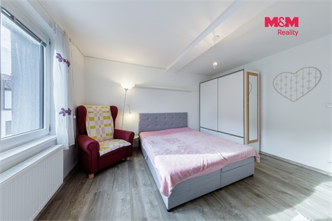 Prodej rodinného domu, 131 m² - 10