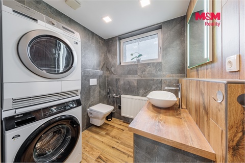 Prodej rodinného domu, 131 m² 14