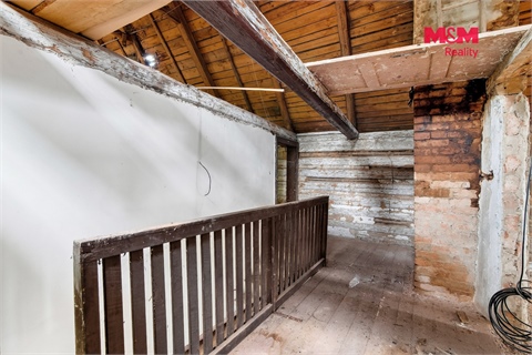 Prodej rodinného domu, 268 m² 10