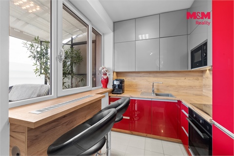 Prodej bytu 3kk, 83 m² - 0