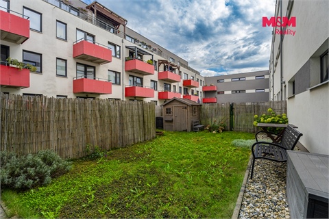 Prodej bytu 3kk, 72 m² 16