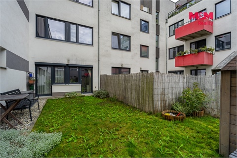 Prodej bytu 3kk, 72 m² - 16