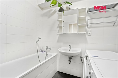 Prodej bytu 3kk, 72 m² - 8