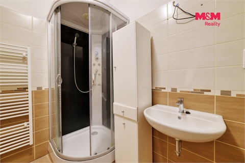 Pronájem bytu 2+1, 72 m² 12