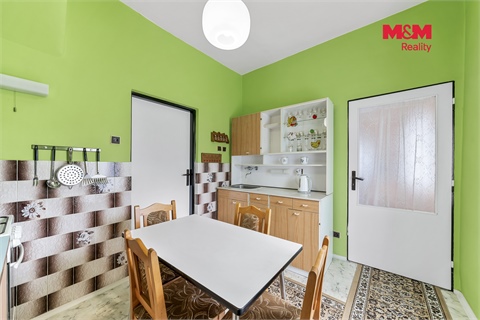Prodej rodinného domu, 190 m² 2
