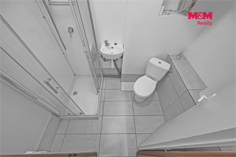 Pronájem skladu / haly, 48 m² - 0