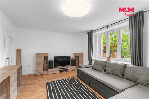Prodej rodinného domu, 288 m² - 6