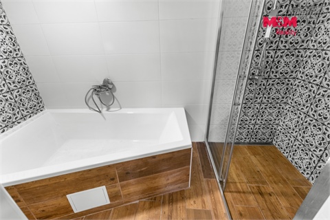 Prodej rodinného domu, 288 m² 10