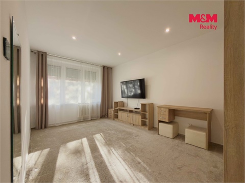 Prodej bytu 3+1, 57 m² 8