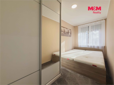 Prodej bytu 3+1, 57 m² - 14