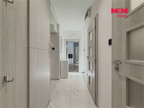 Prodej bytu 3+1, 57 m² - 12