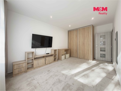 Prodej bytu 3+1, 57 m² - 8