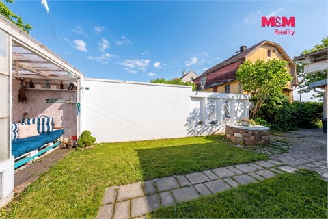 Prodej komerčního objektu, 100 m² - 20
