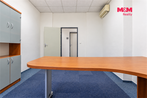 Prodej obchodních prostor, 750 m² 16