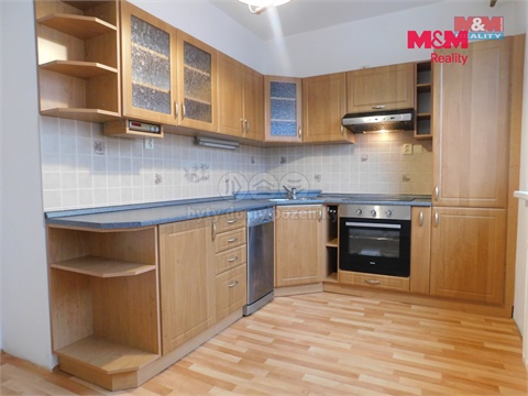 Pronájem bytu 3+1, 72 m² - 0