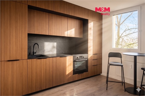 Prodej bytu 3+1, 77 m² 0