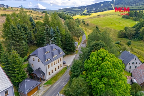 Prodej rodinného domu, 270 m² 28