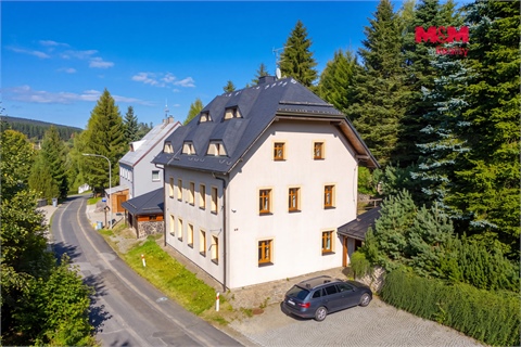 Prodej rodinného domu, 270 m² - 20