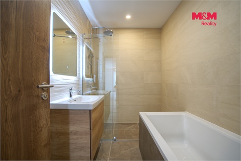 Prodej rodinného domu, 114 m² 2