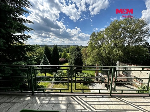 Prodej rodinného domu, 360 m² - 8