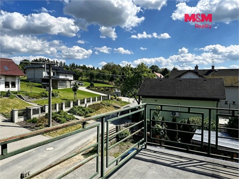 Prodej rodinného domu, 360 m² 10