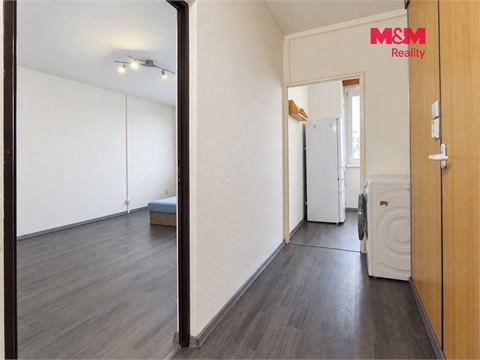 Pronájem bytu 1+1, 42 m² - 12