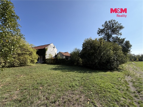 Prodej stavebního pozemku, 1 628 m² 6