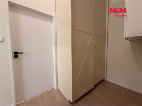 Pronájem bytu 2kk, 55 m² - 14