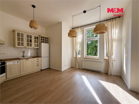 Pronájem bytu 2kk, 55 m² - 2