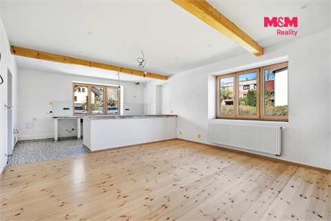 Prodej rodinného domu, 313 m² - 2