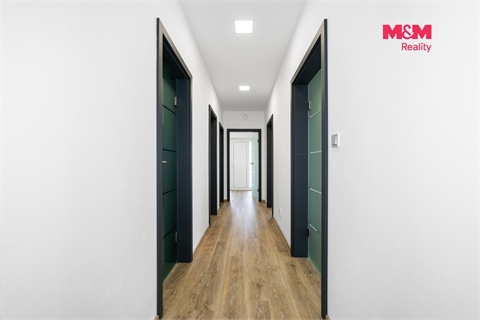 Pronájem bytu 3kk, 98 m² 8