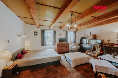 Prodej rodinného domu, 250 m² - 18