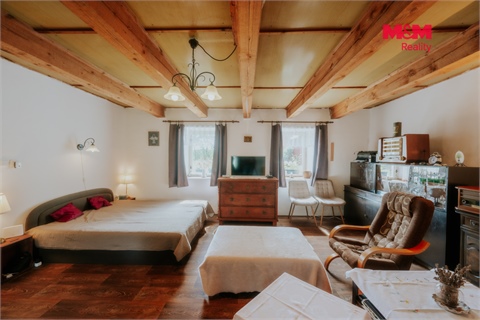 Prodej rodinného domu, 250 m² - 10