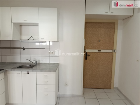 Pronájem bytu 2kk, 58 m² - 2