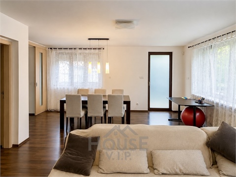 Prodej domu, 182 m² - 6