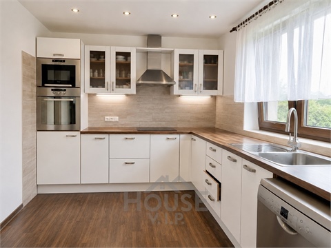 Prodej domu, 182 m² - 0