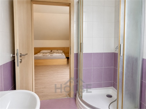 Prodej domu, 182 m² 18