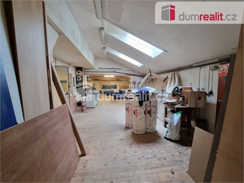 Pronájem výrobního objektu, 238 m² 8
