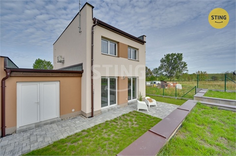 Prodej rodinného domu, 120 m² - 0