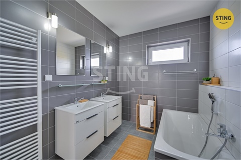 Prodej rodinného domu, 120 m² - 16