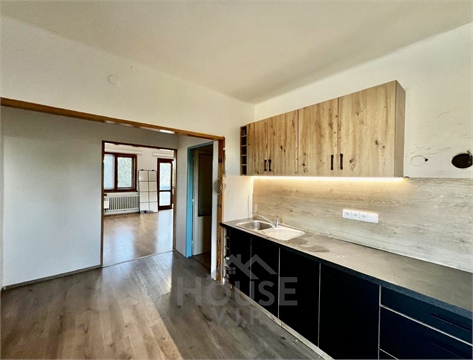 Prodej rodinného domu, 356 m² - 12