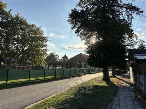 Prodej rodinného domu, 356 m² 24