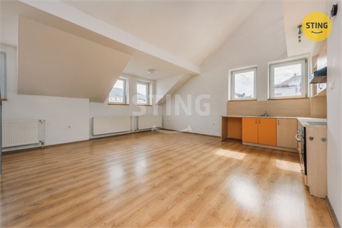 Prodej bytu 2kk, 84 m² - 0