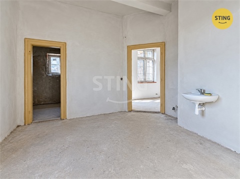 Pronájem komerčního objektu, 89 m² - 2